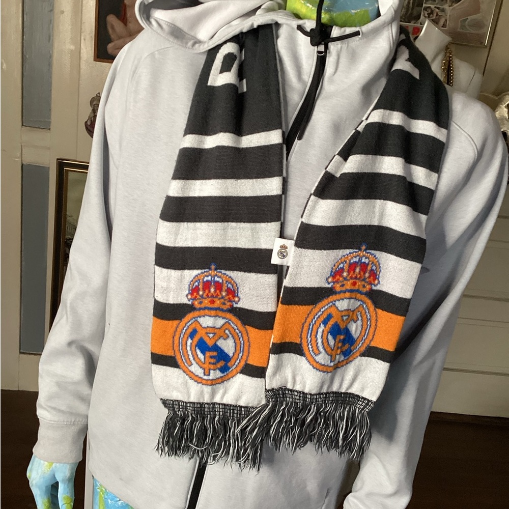 Real Madrid scarf